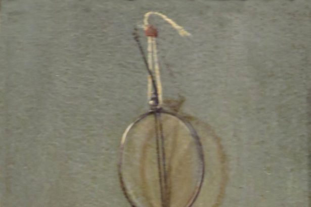 A pair of eyeglasses